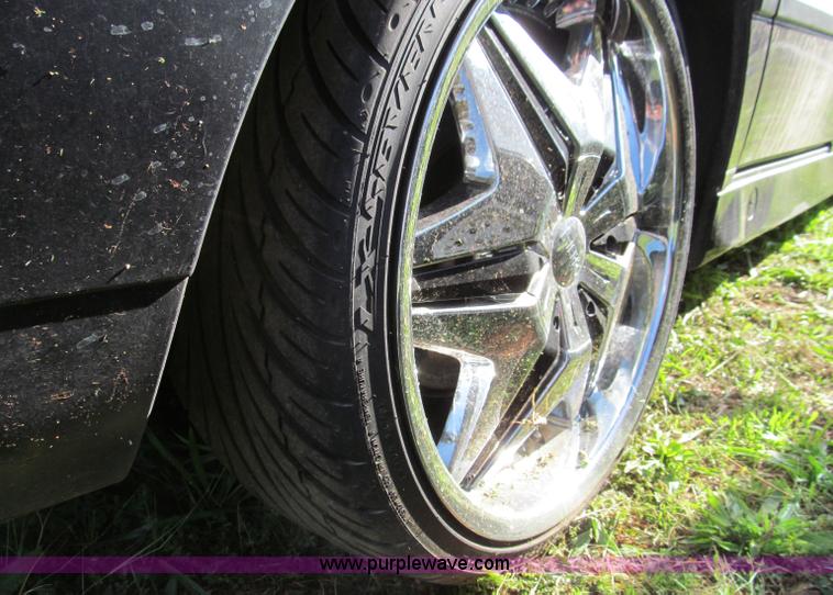 image for item F4599 1995 BMW 740i