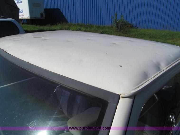 image for item F4600 1991 Ford Ranger XLT pickup truck