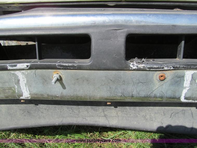 image for item F4600 1991 Ford Ranger XLT pickup truck