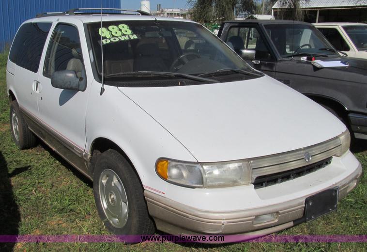 image for item F4602 1993 Mercury Villager LS mini van