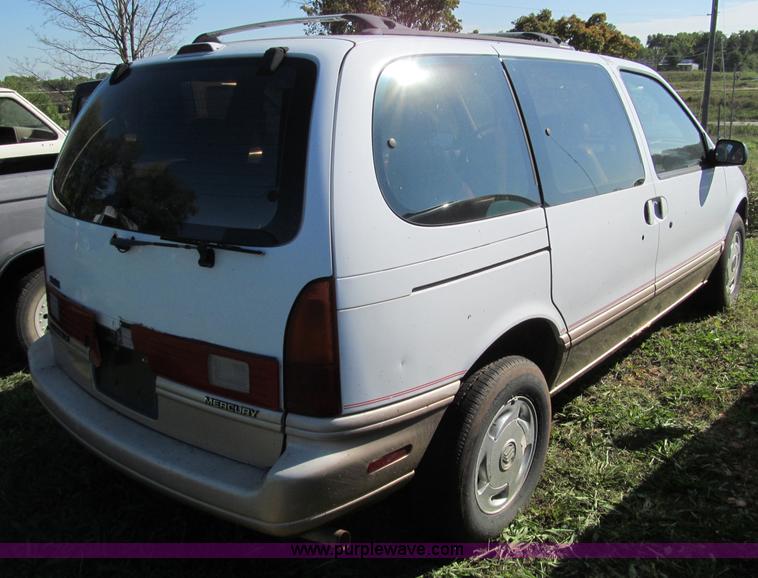 image for item F4602 1993 Mercury Villager LS mini van