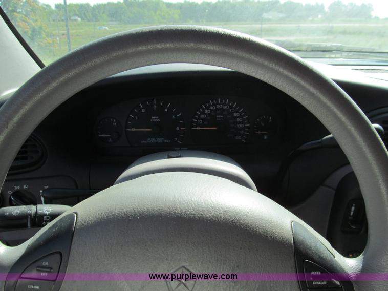 image for item F4603 1998 Plymouth Grand Voyager SE mini van