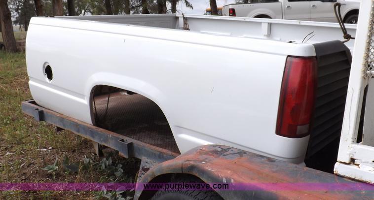 image for item F6100 1995 Chevrolet Cheyenne C2500 flatbed pickup truck