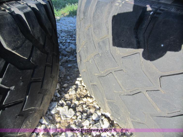 image for item H9812 (4) Hankook DynaPro MT tires