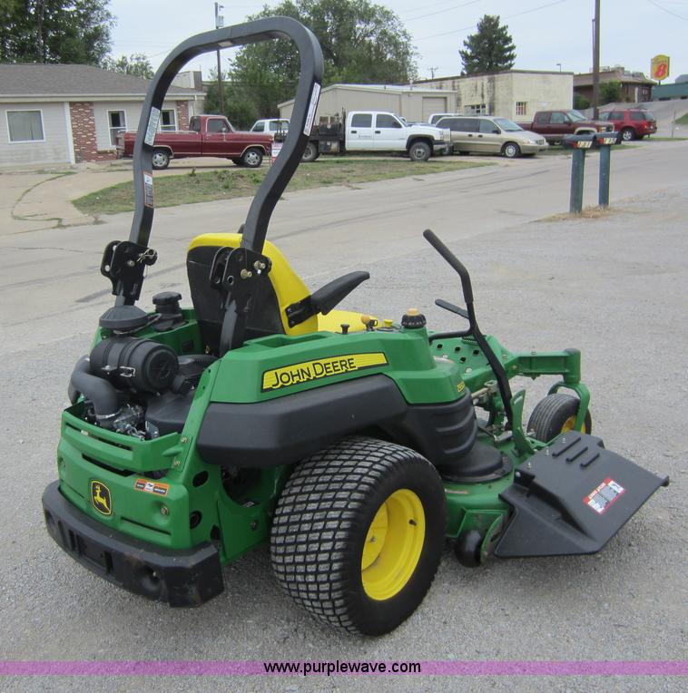 image for item H9836 2010 John Deere Z930A commercial lawn mower