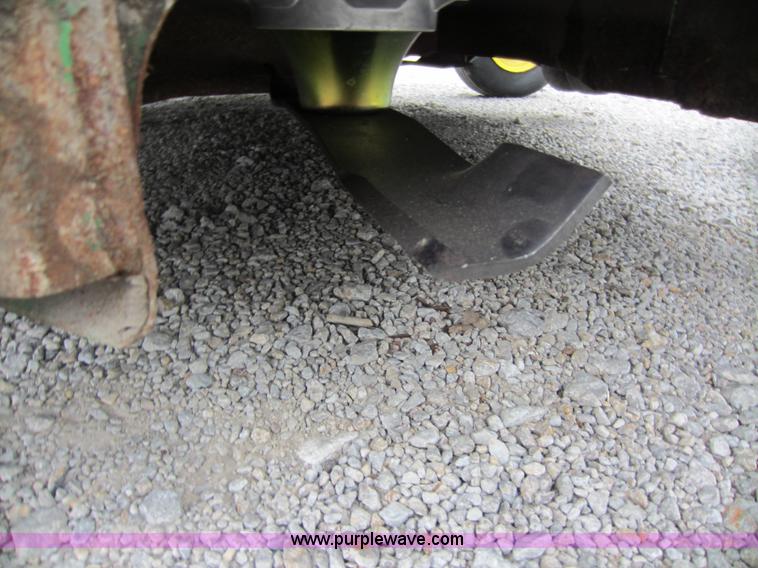 image for item H9836 2010 John Deere Z930A commercial lawn mower