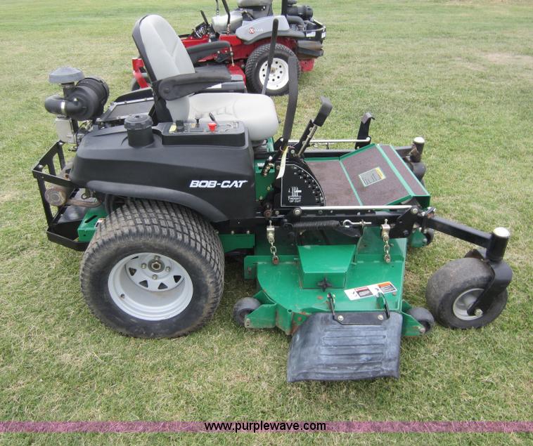 image for item H9839 2009 Bobcat Predator Pro lawn mower