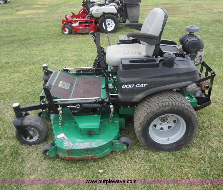 image for item H9839 2009 Bobcat Predator Pro lawn mower