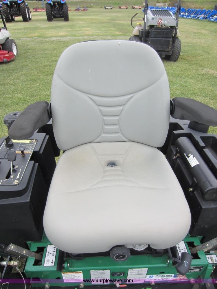 image for item H9839 2009 Bobcat Predator Pro lawn mower