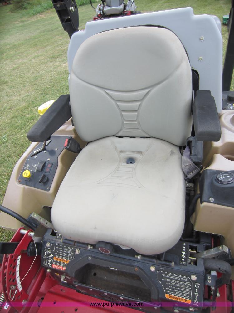 image for item H9841 2006 Ex Mark commercial lawn mower