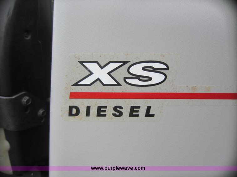 image for item H9841 2006 Ex Mark commercial lawn mower