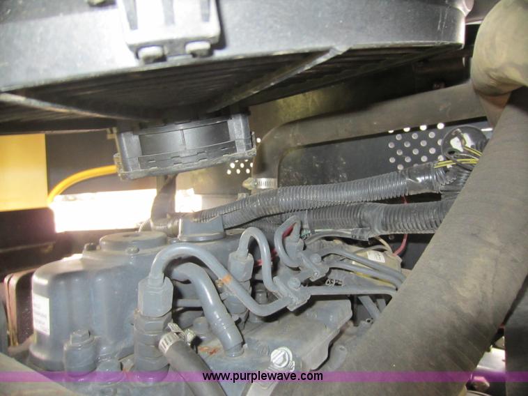 image for item H9841 2006 Ex Mark commercial lawn mower