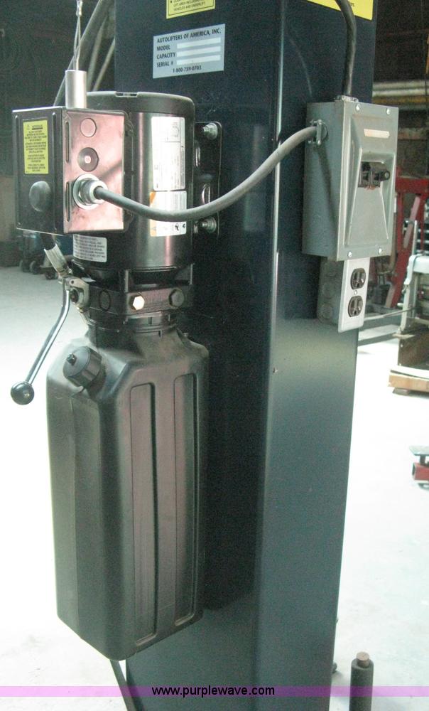 image for item M9016 Auto Lifters of America Auto Pro 10,000 two post car lift