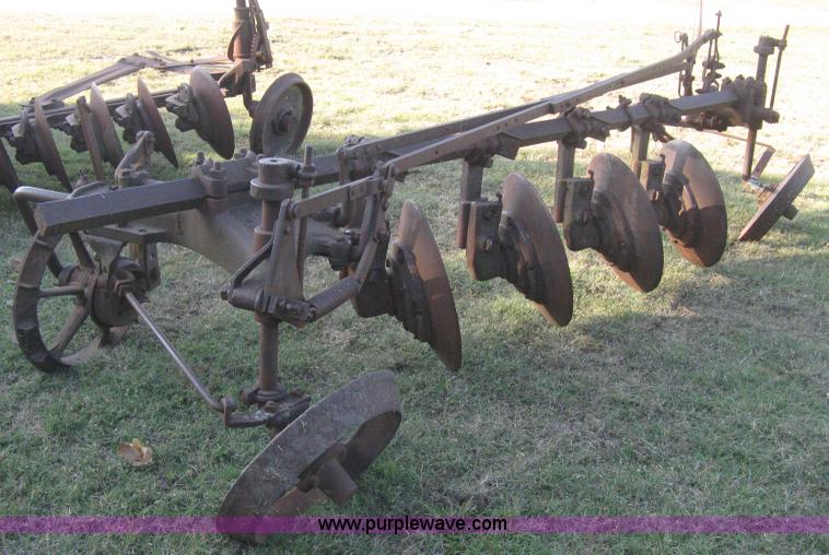 image for item M9023 John Deere M508A four bottom disk plow