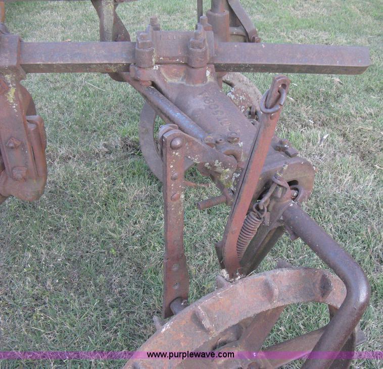 image for item M9023 John Deere M508A four bottom disk plow