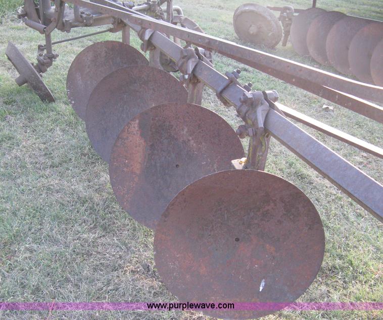 image for item M9023 John Deere M508A four bottom disk plow
