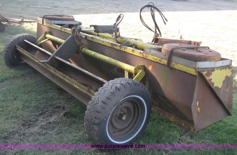 image for item M9034 Commercial 12' box blade