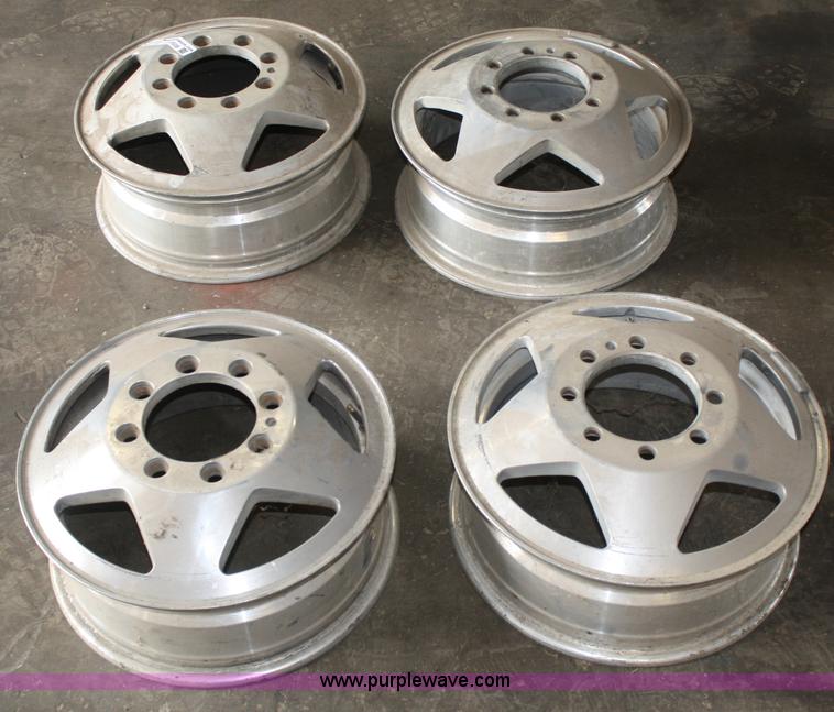 image for item U9508 (4) aluminum wheels