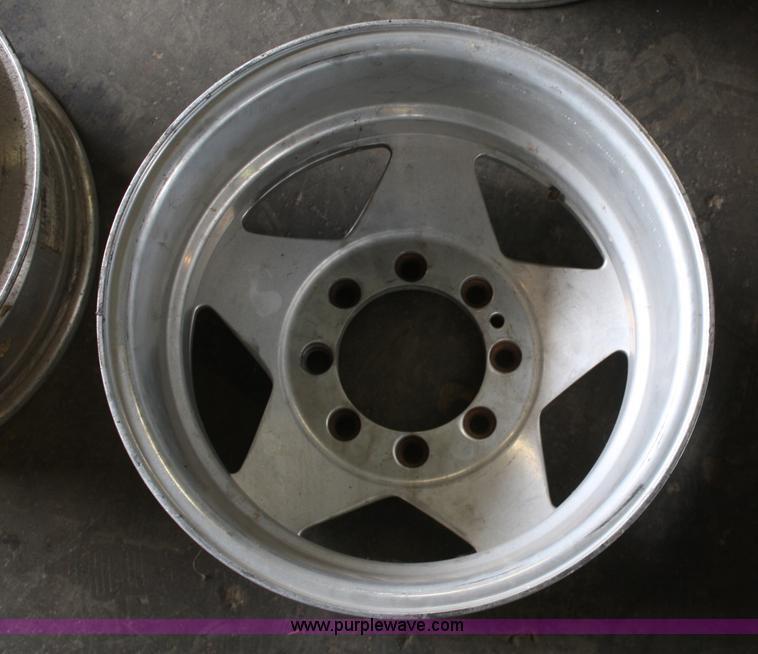 image for item U9508 (4) aluminum wheels