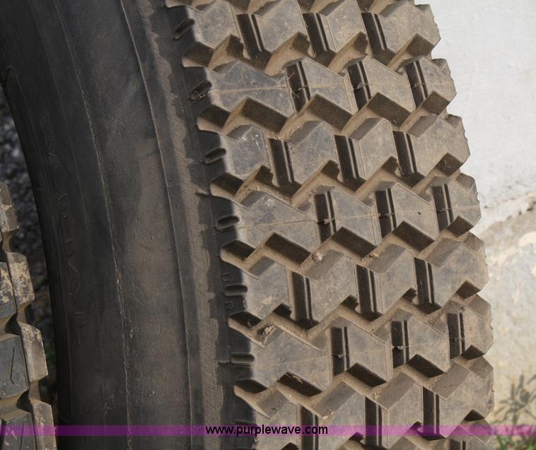image for item U9509 (3) tires