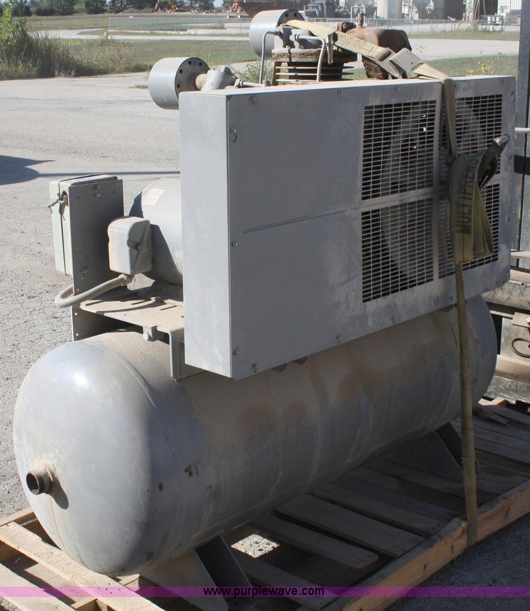 image for item U9574 Ingersoll Rand T30 industrial air compressor