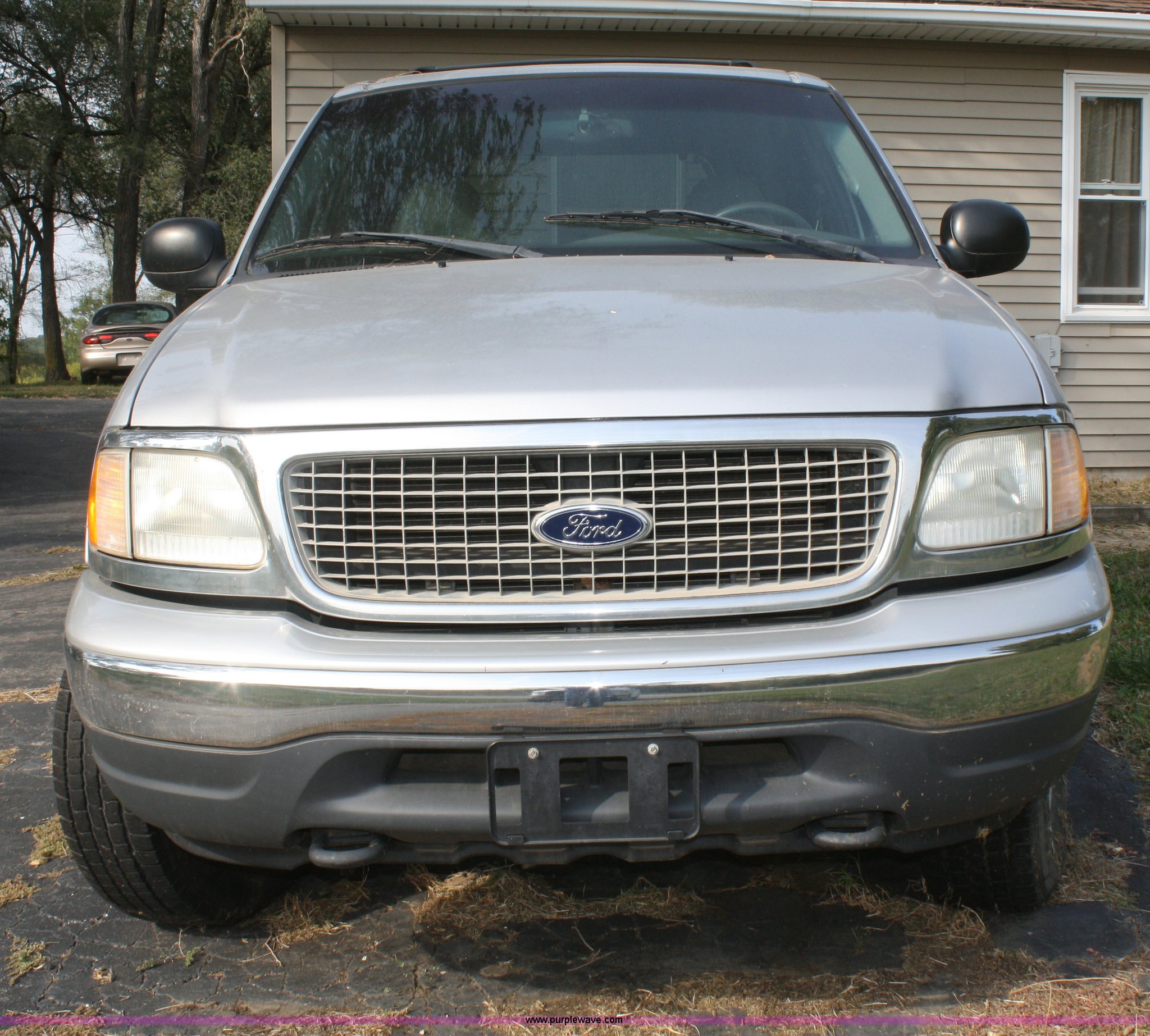 2000 Ford Expedition XLT SUV in Kansas City, KS Item F2595 sold