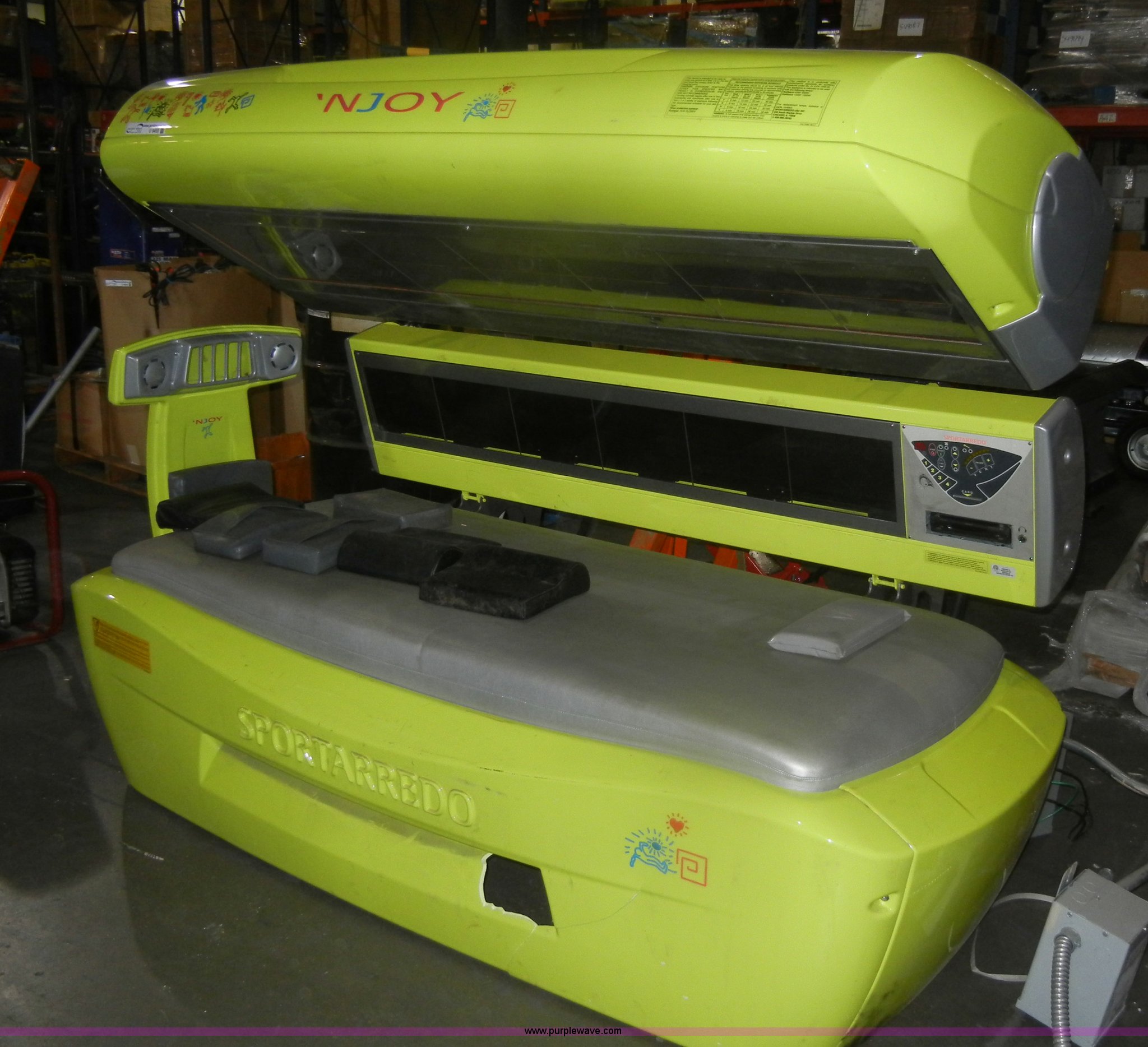 2005 Sportarredo NJoy tanning bed in Spring Hill, KS Item U9459 sold