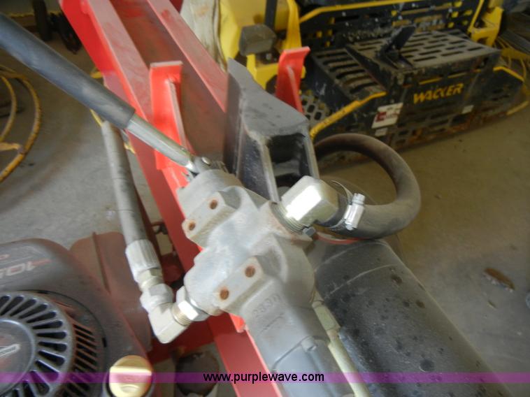 image for item F2604 Spee Co. log splitter