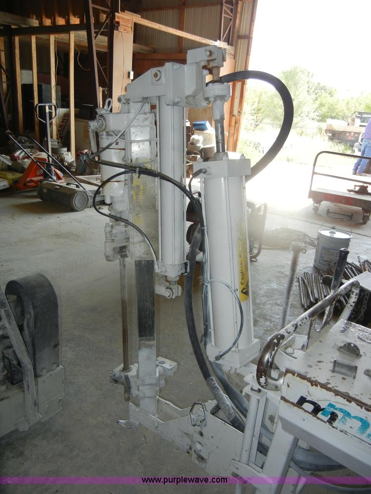 image for item F2608 Mannich pneumatic drill