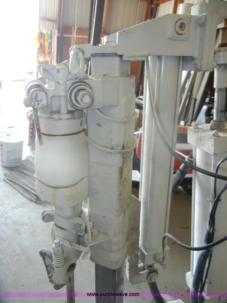 image for item F2608 Mannich pneumatic drill