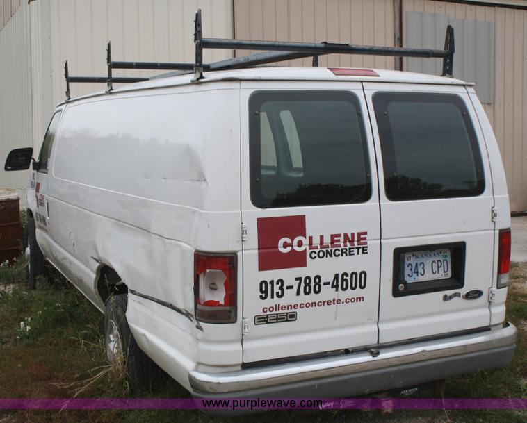 image for item F2660 2000 Ford Econoline  E250 Super Cargo van