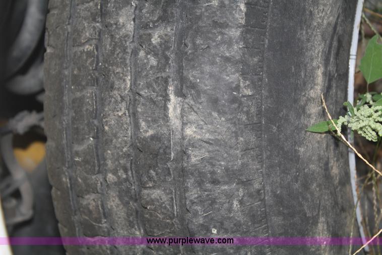 image for item F2660 2000 Ford Econoline  E250 Super Cargo van