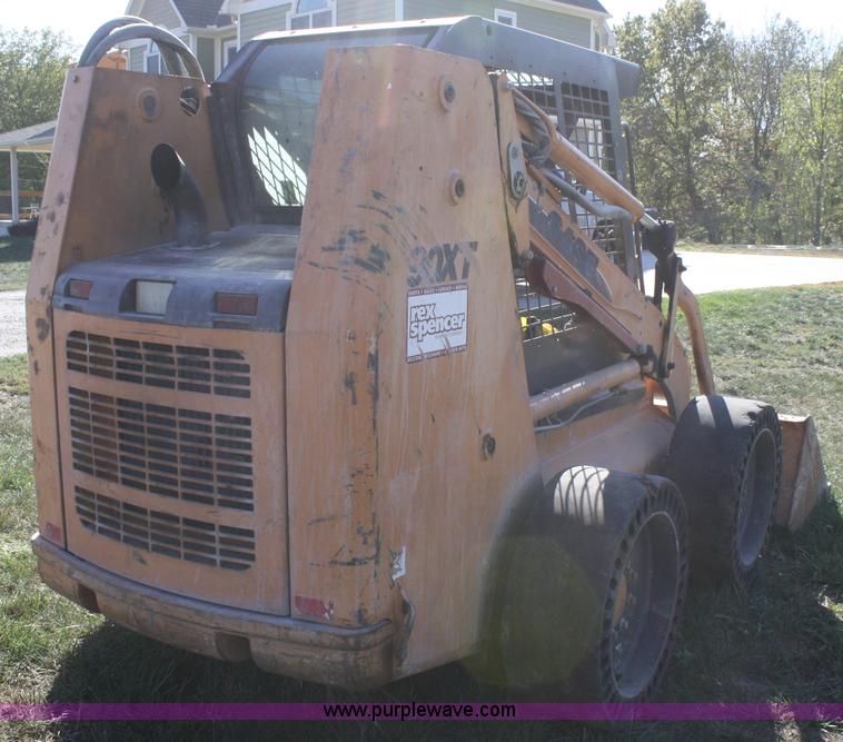image for item F2662 Case 90XT skid steer