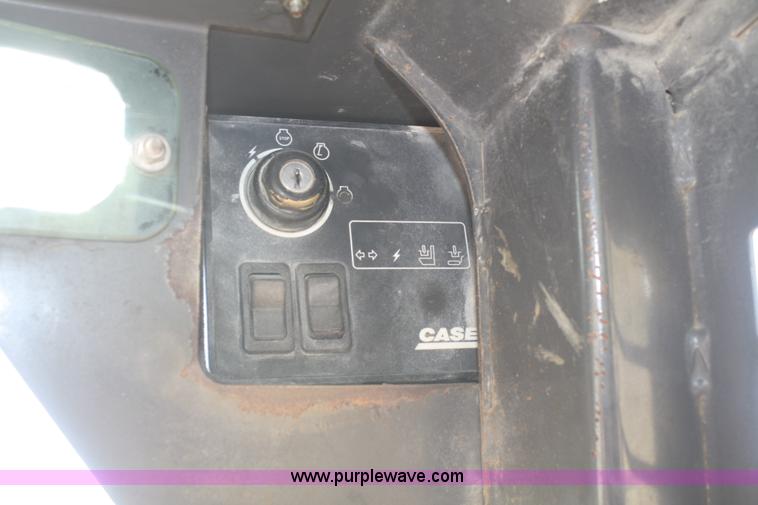 image for item F2662 Case 90XT skid steer