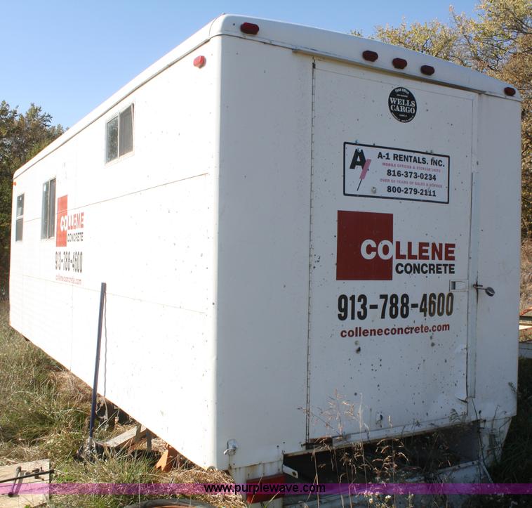 image for item F2663 1984 24'L office trailer