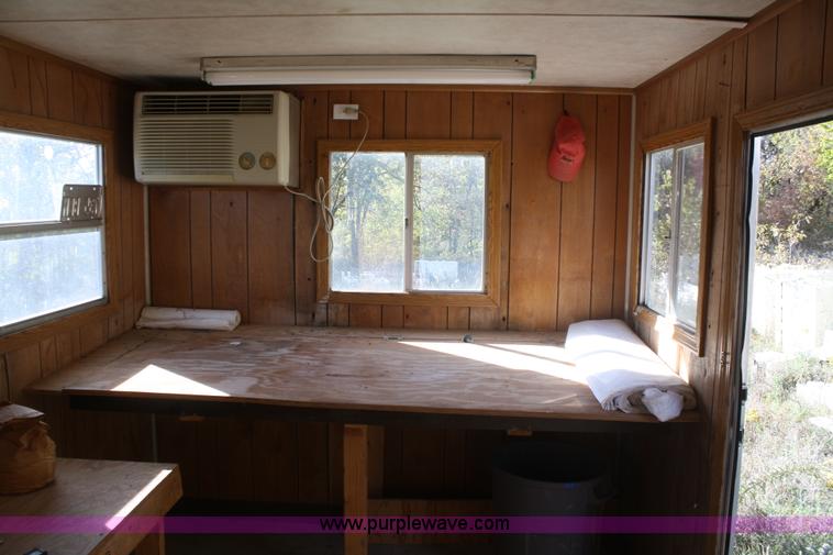 image for item F2663 1984 24'L office trailer