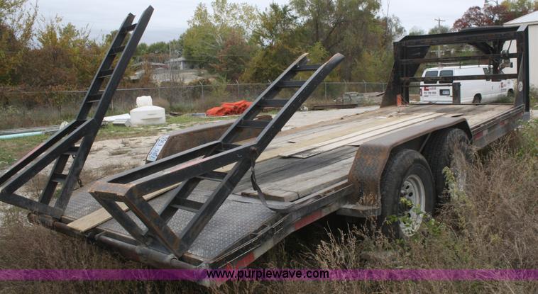 image for item F2673 2002 L & L flatbed gooseneck trailer