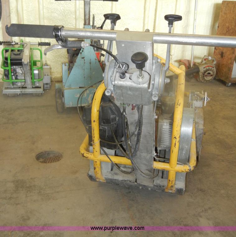 image for item K9927 Soffcut X-2000 saw