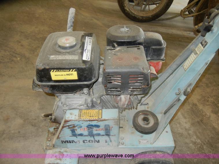 image for item K9928 Diamant Board concrete saw