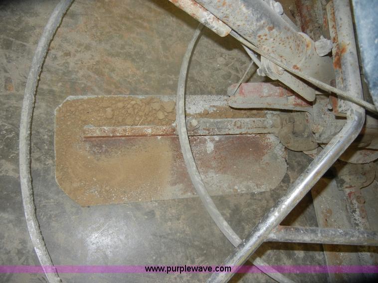 image for item K9935 Allen Engineering 46" power trowel