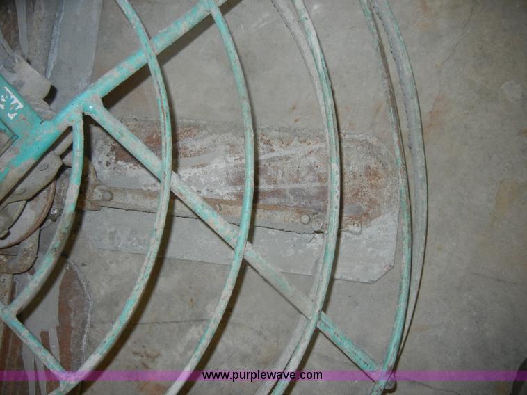 image for item K9937 MultiQuip Whiteman BA48H power trowel