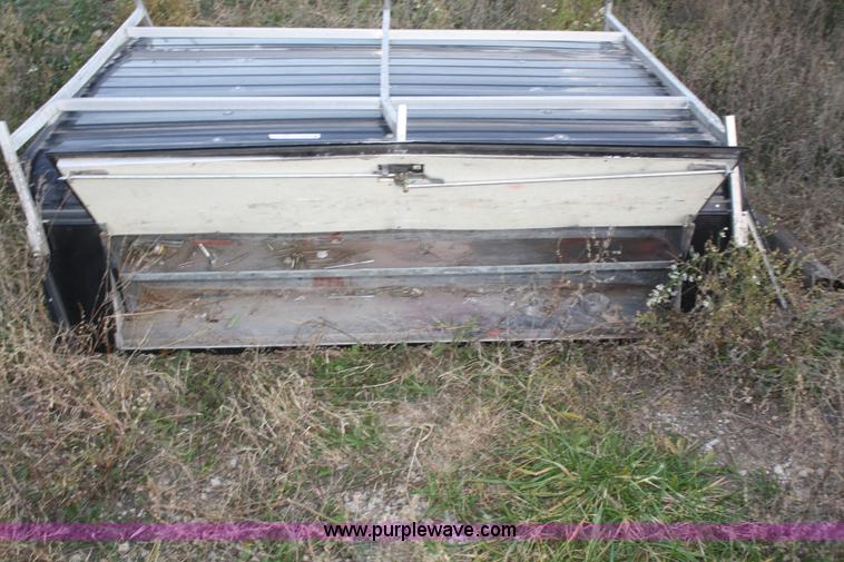 image for item O9756 Unicover pro series truck cap