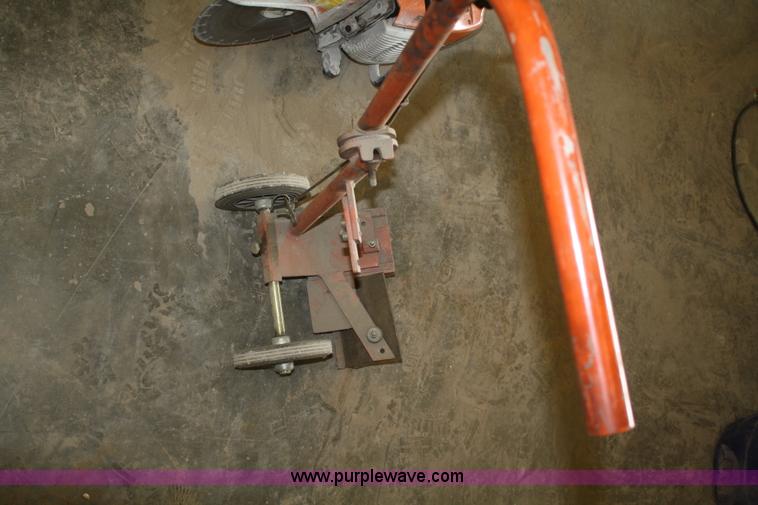 image for item U9526 Stihl TS420 concrete saw