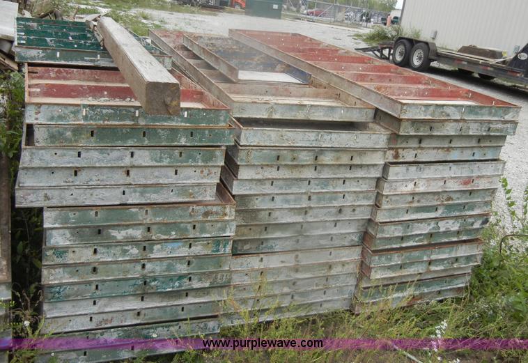 image for item U9529 Symons concrete forms and accessories