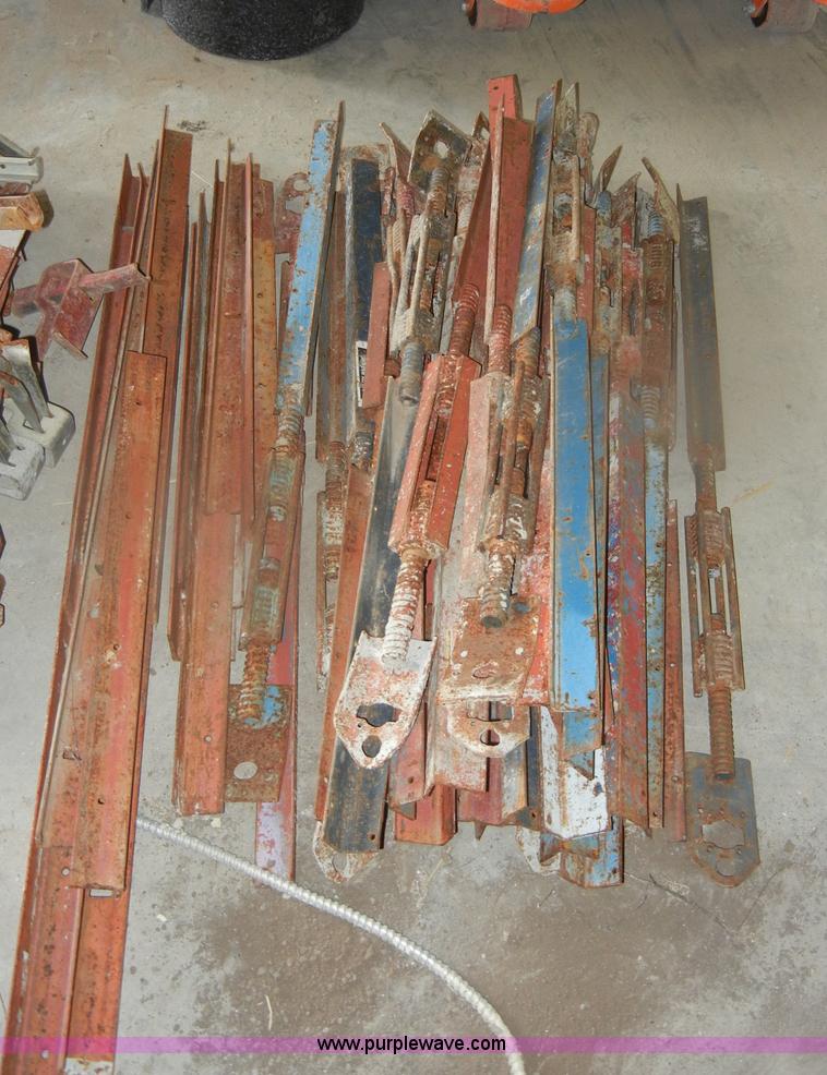 image for item U9529 Symons concrete forms and accessories