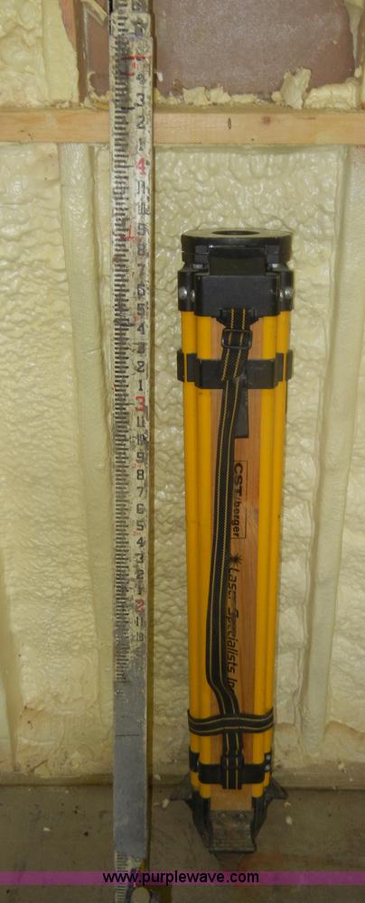 image for item U9547 Assorted laser equipment