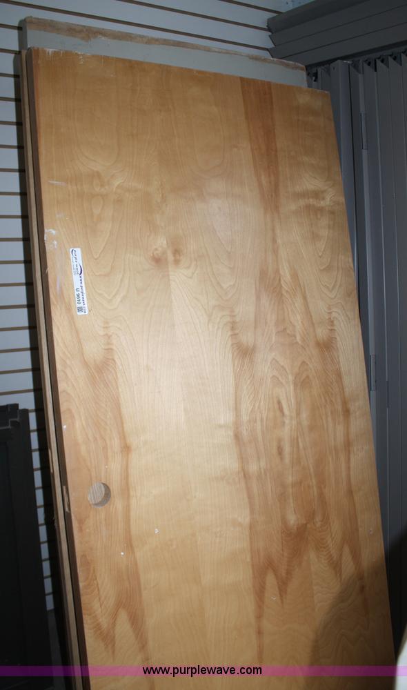 image for item U9610 Solid commercial doors and frames