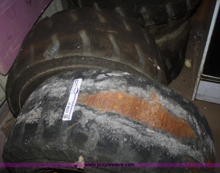 image for item U9622 (4) skid steer tires and wheels