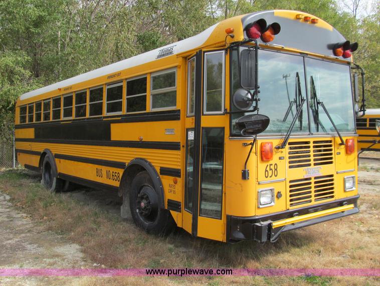image for item A8366 2002 Thomas Built Saf-T-Liner MVP EF school bus