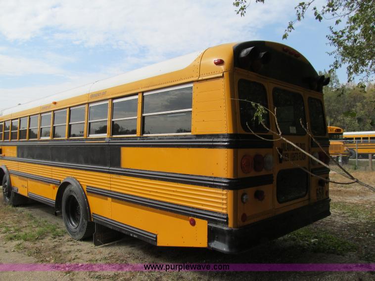 image for item A8366 2002 Thomas Built Saf-T-Liner MVP EF school bus